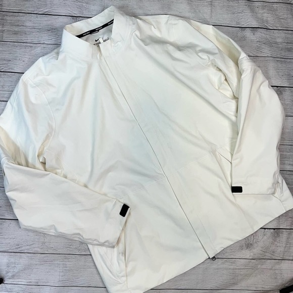 Nike Other - NIKE Golf Men's HyperSheild Convertible Golf Jacket  White  Size XL  932265